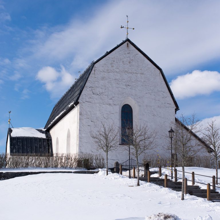 Tolfta Kyrka, Tierp